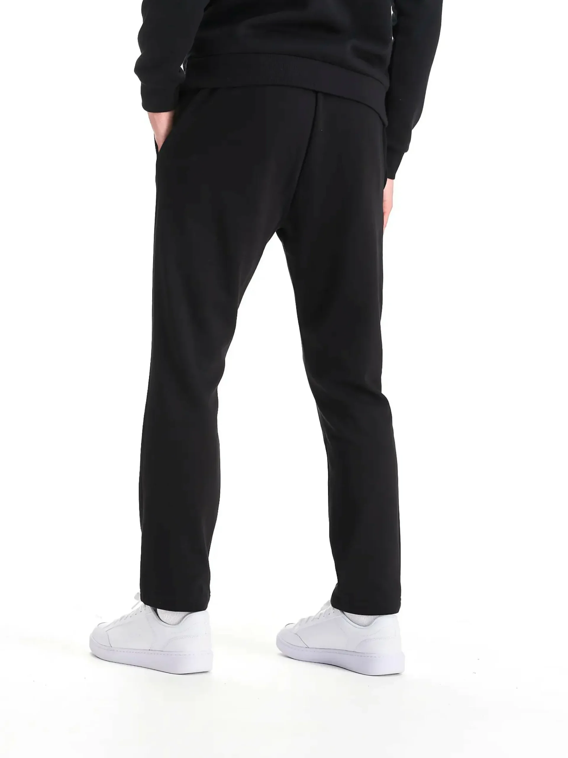 TAKEOFF basic straight sweatpant m- Basisplagg|Bukser·Joggebukser